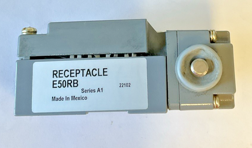CUTLER HAMMER E50SB SWITCH BODY SER A1 E50RB RECEPTACLE SER A2 W/E50DH1 HEAD