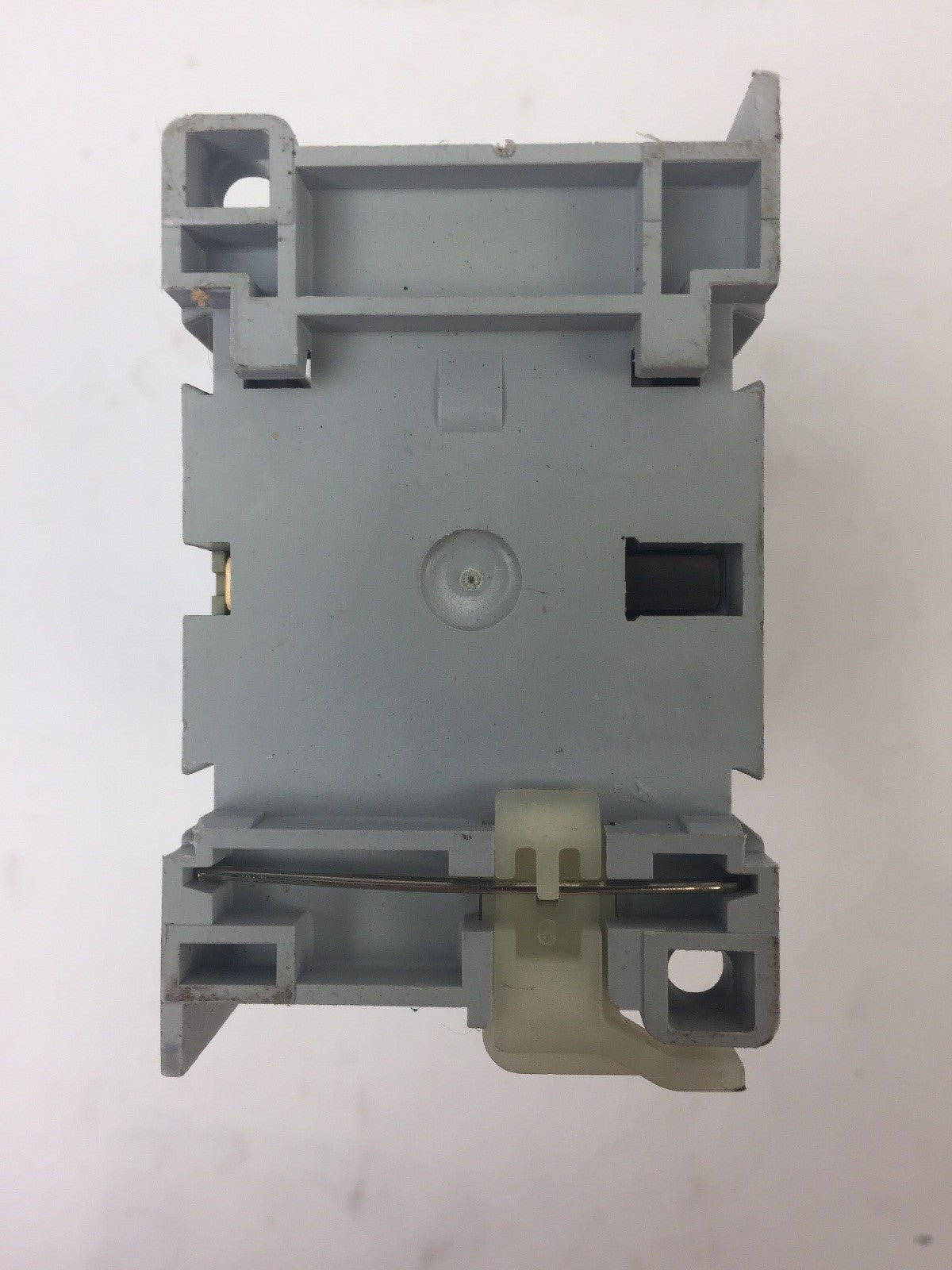 ALLEN BRADLEY 700-CF400D* CONTACTOR  600VAC 25A COIL 24VDC 100-F 100-FSD250