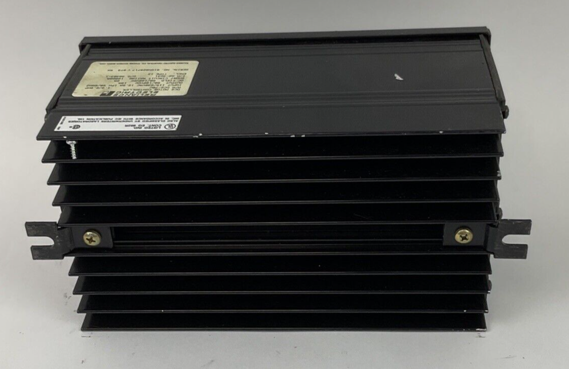 RELIANCE DC2-70U MOTOR CONTROLLER 115/230VAC 12.5A 1.0/2.0HP  MISSING KNOB