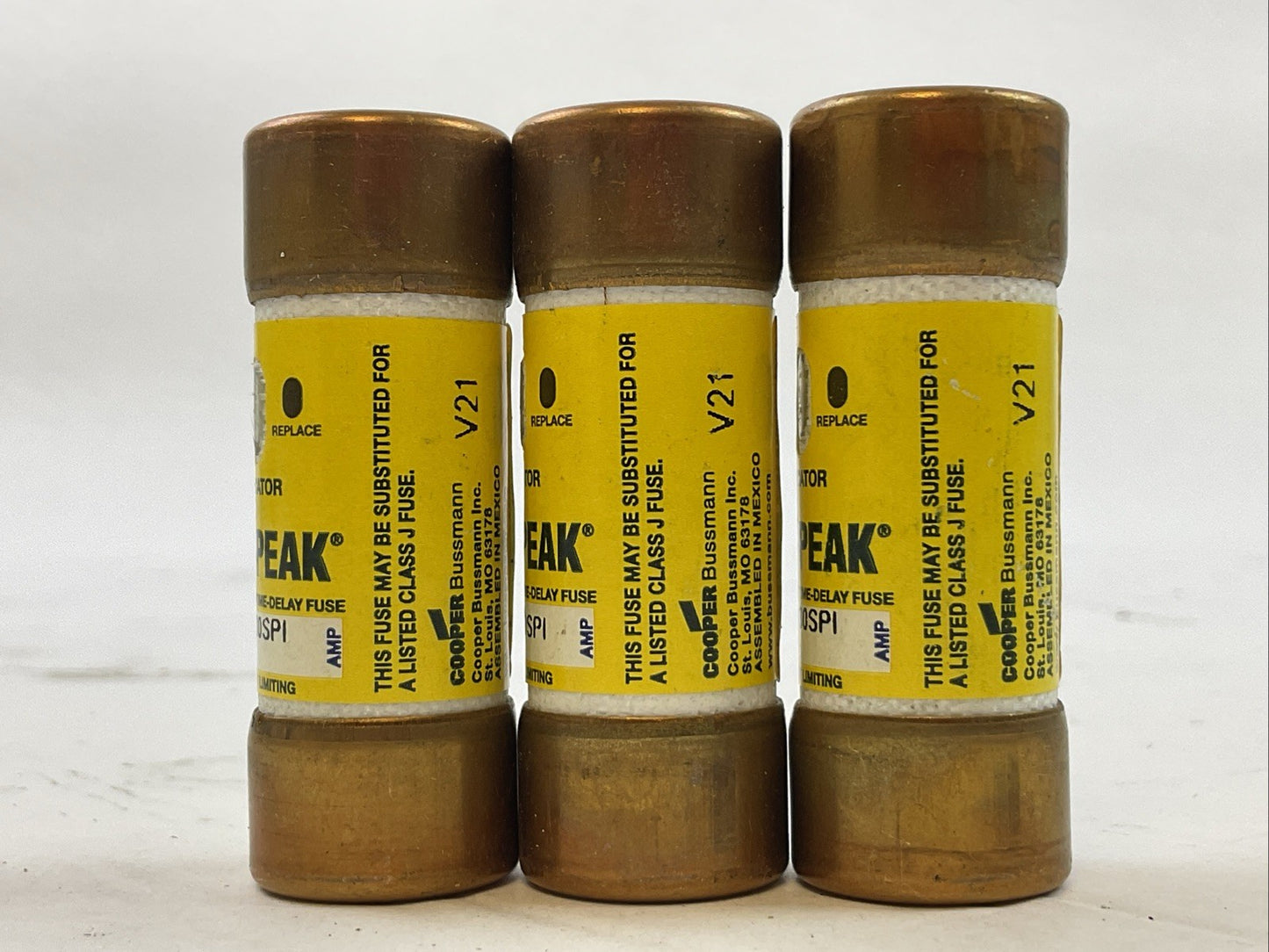 BUSS LPJ-30SPI INDICATOR LOW-PEAK FUSE 30AMP 600VAC 300VDC (LOT OF 3)