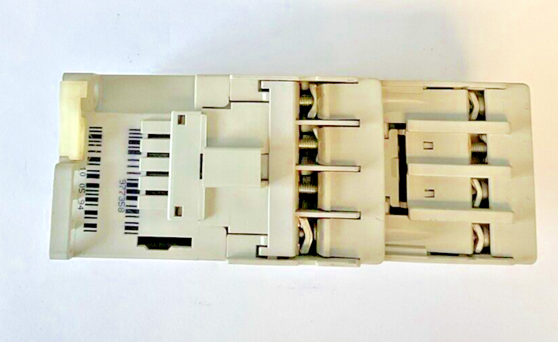 ALLEN BRADLEY 300-AOE*930 SER.C CONTACTOR W/ 100F SER.B