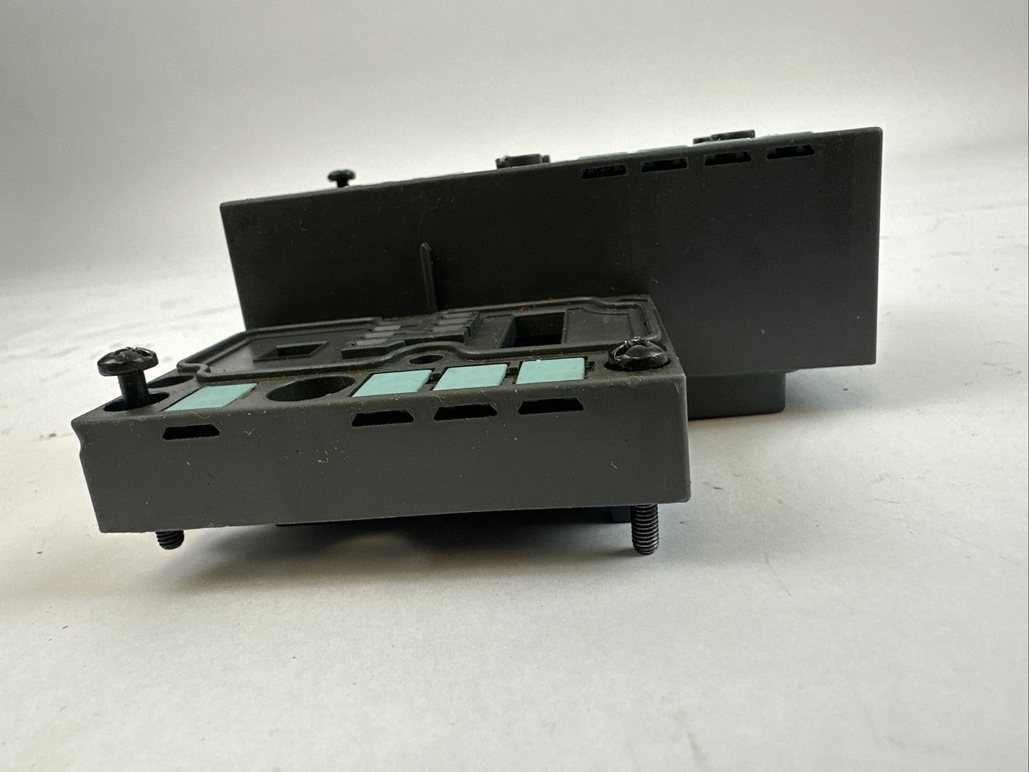 SIEMENS SIMATIC S7 6ES7 141-1BF12-0XB0 BASIC MODULE ET 200X DI 8 X DC 24V