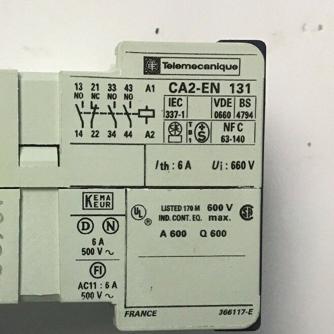 TELEMECANIQUE CA2-EN131M CONTROL RELAY 220V 50HZ