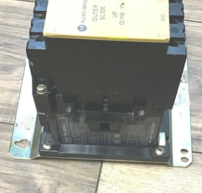 ALLEN BRADLEY 104-A60ND3 REVERSING CONTACTOR SER.C 60A 660V GD473 COIL 120V