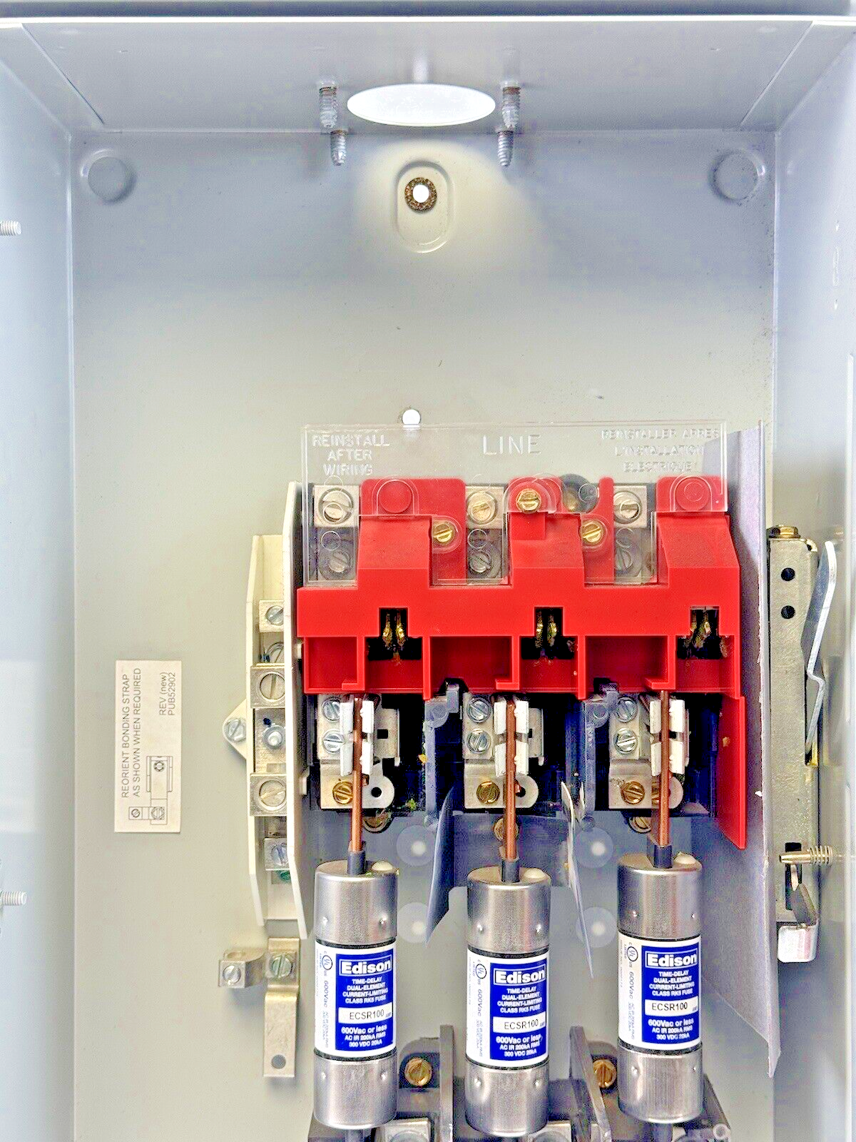 EATON - DH363NRK -  RAINPROOF FUSIBLE SAFETY SWITCH - 100A/600VAC/3 POLE/TYPE 3R