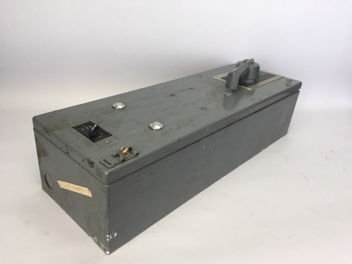 ALLEN BRADLEY 872239 COMBINATION STARTER 550V 10HP 3PH SIZE 1 BREAKER 3A