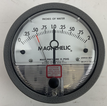 DWYER 2002-ASF-SF MAGNEHELIC PRESSURE GAUGE 15PSIG W31Y CF 0-2IN OF WATER