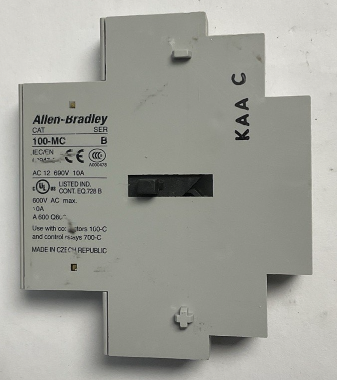 ALLEN BRADLEY 100-MC AUXILIARY CONTACT SER.B 600VAC 10A***LOTOF4***