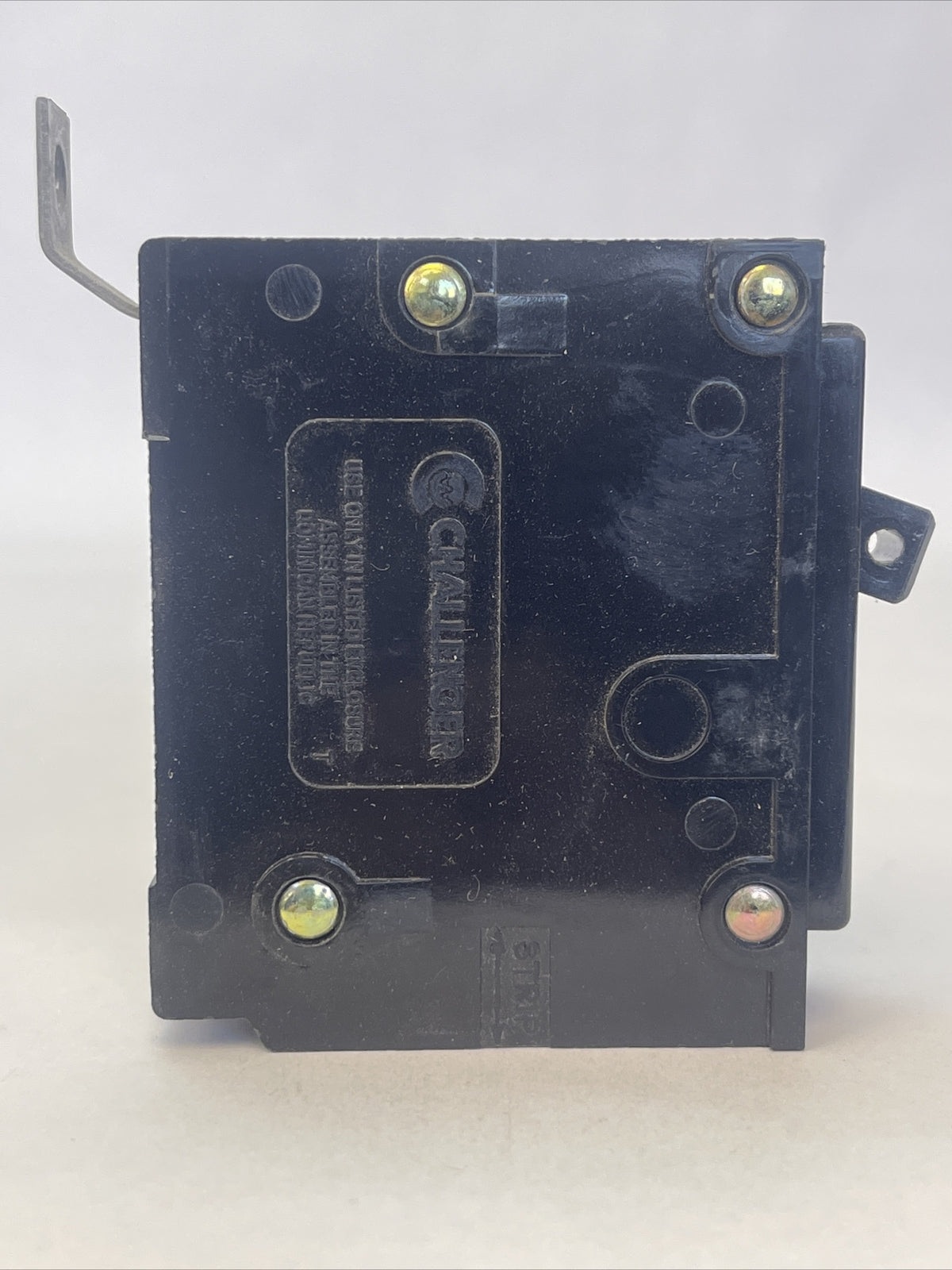 CHALLENGER CBB1020 CIRCUIT BREAKER 20AMP 1POLE 120/240VAC (LOT OF 11)