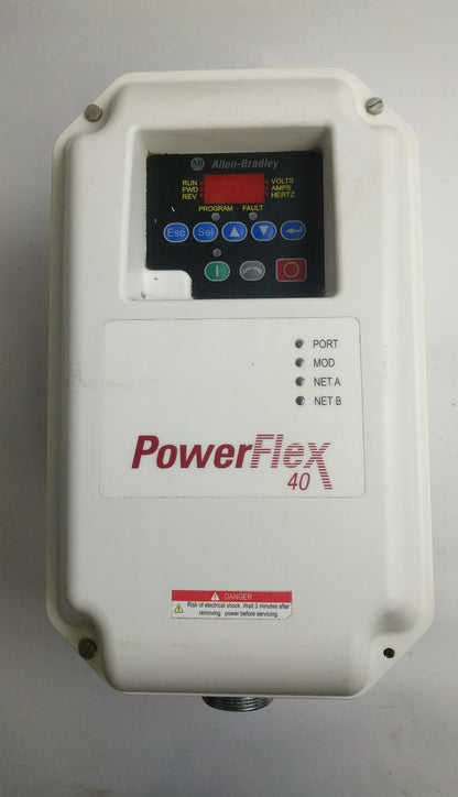 Allen Bradley 22B-B8P0C104 Ser A Powerflex 40 AC Drive 3 phase Type IP65