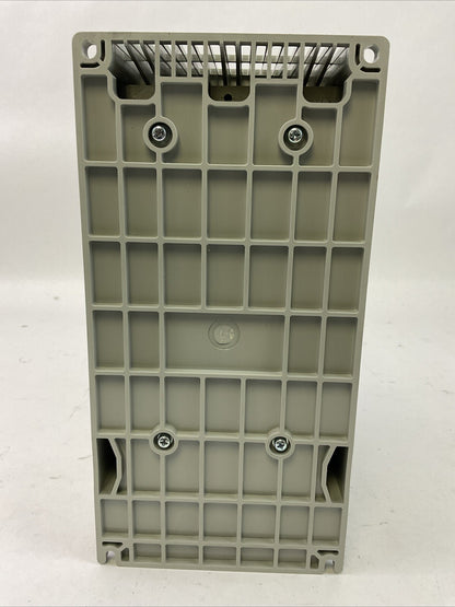 ALLEN BRADLEY POWERFLEX 400 22C-D022N103 SER B FRN 8.01 AC DRIVE OUTPUT 0-460VAC
