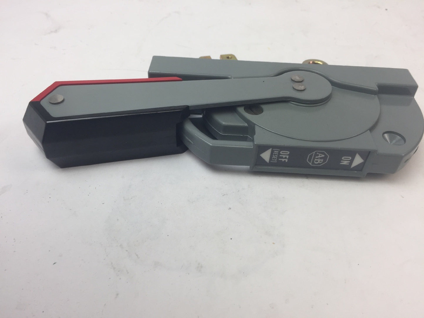 ALLEN BRADLEY 1494V REMOTE OPERATING MECHANISM