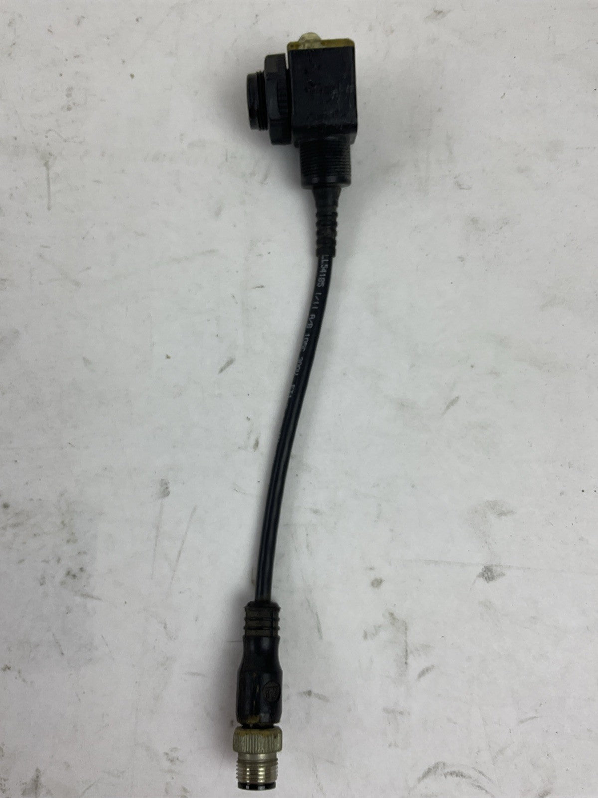 ALLEN BRADLEY 42EF-P2MPB-F4 SER B POLORIZED RETROREFLECTIVE SENSOR