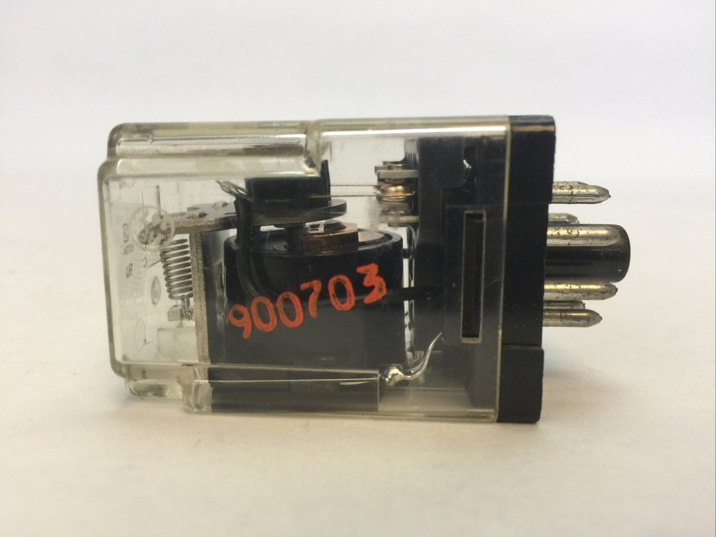 DAYTON 5X826E RELAY12A 120VAC 10A 250VAC 1/3HP 120VAC 1/2HP 250VAC COIL 24VAC
