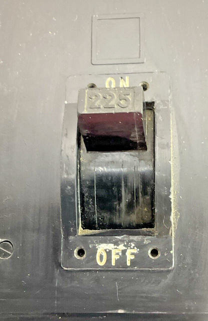 SQUARE D TYPE Q2 CIRCUIT BREAKER 225A 3POLE 240VAC
