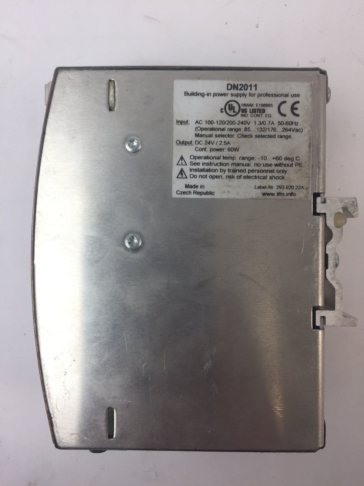 IFM DN2011 24V-2.5A POWER SUPPLY.