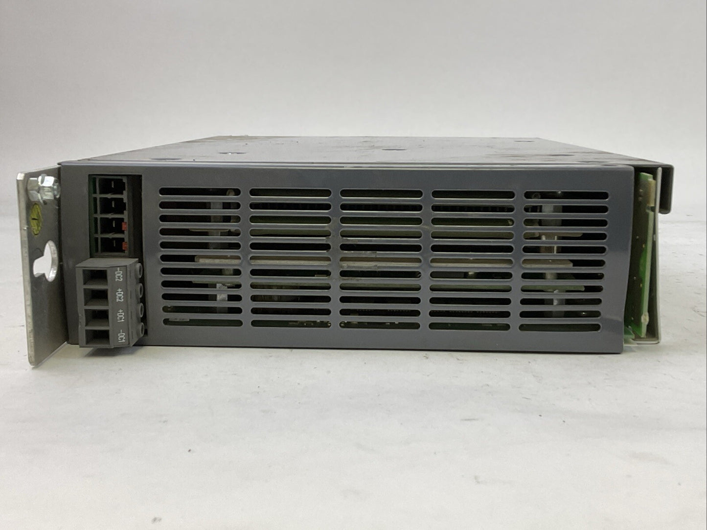 B&R ACOPOS 1045 8V1045.00-2 REV V5 SERVO DRIVE 8AC123.60-1 REV E0 8AC114-60.2