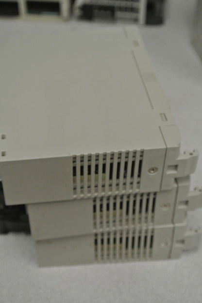 LOT of 3 / OMRON C200H-OD21A OUTPUT UNIT / 24VDC, 1.0A/POINT / FOR PARTS