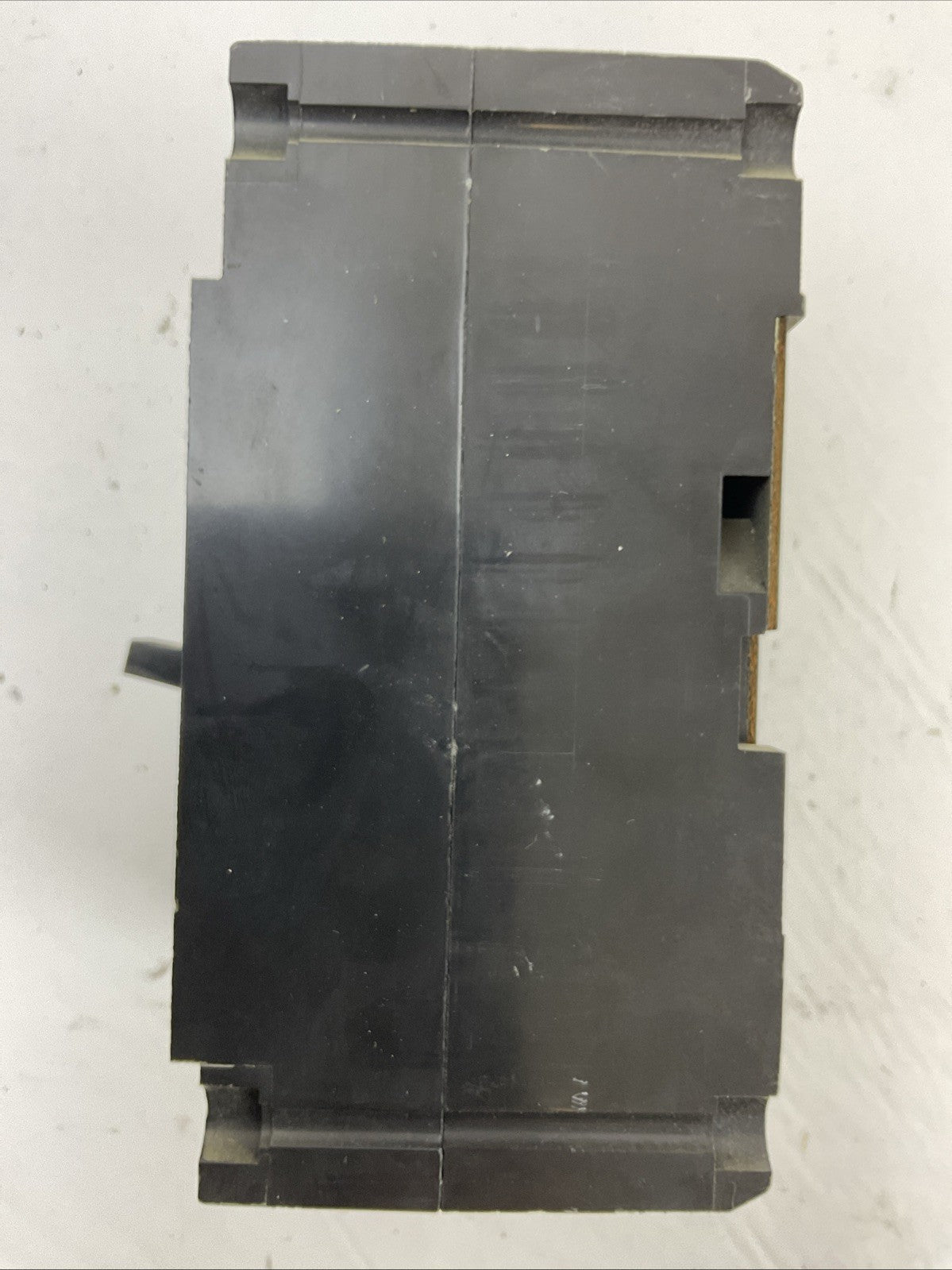SQUARE D FAL36080 MOLDED CASE CIRCUIT BREAKER SER 2 80AMP 600VAC 250VDC 3POLE