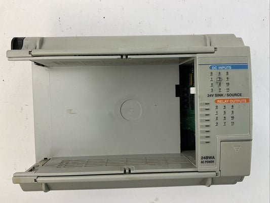 ALLEN BRADLEY 1764-24BWA SER A REV A MICROLOGIX 1500 BASE UNIT INPUT 24VDC