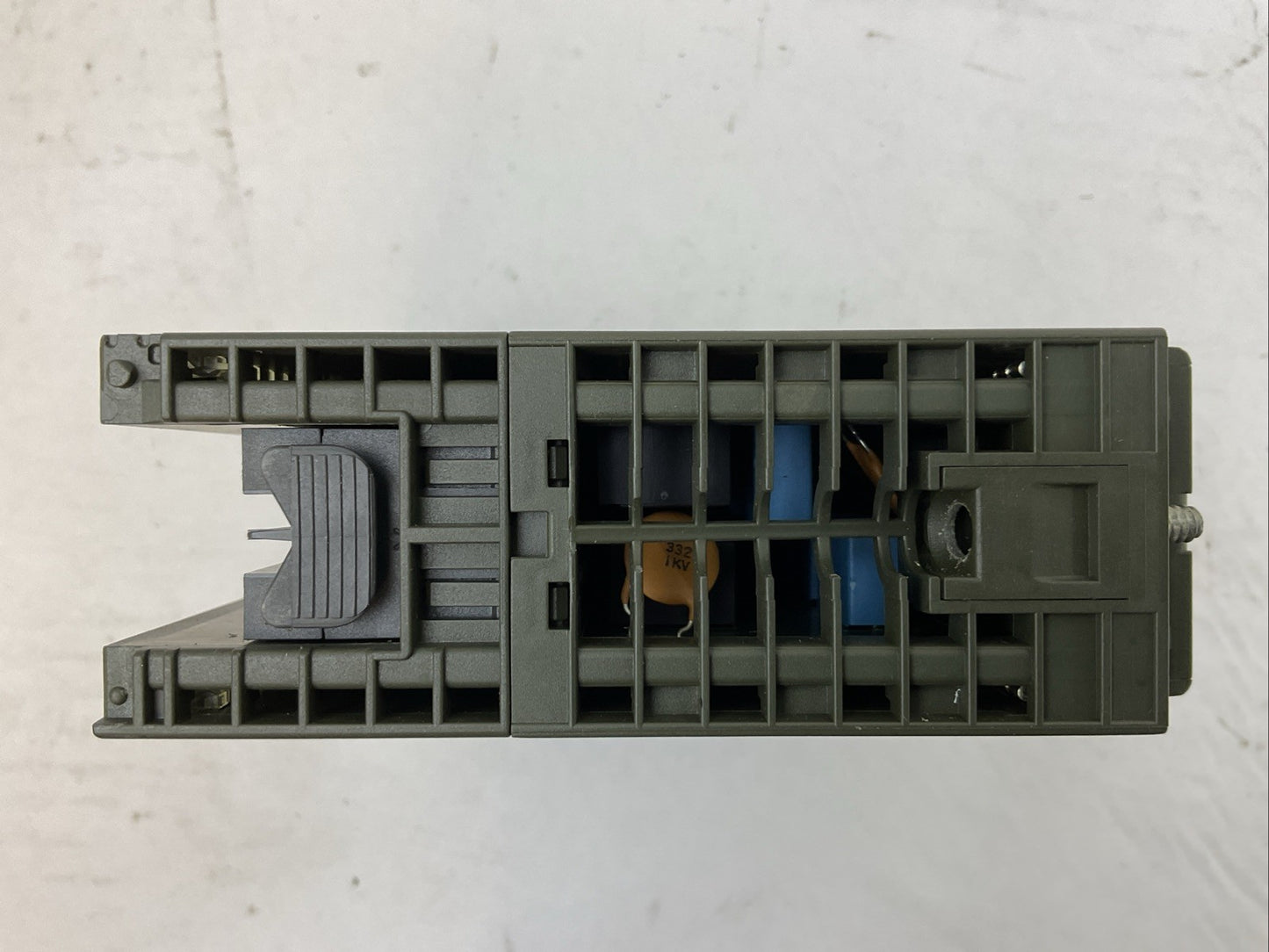 SIEMENS 1P 6ES7 322-1HF20-0AA0 SIMATIC S7 OUTPUT MODULE