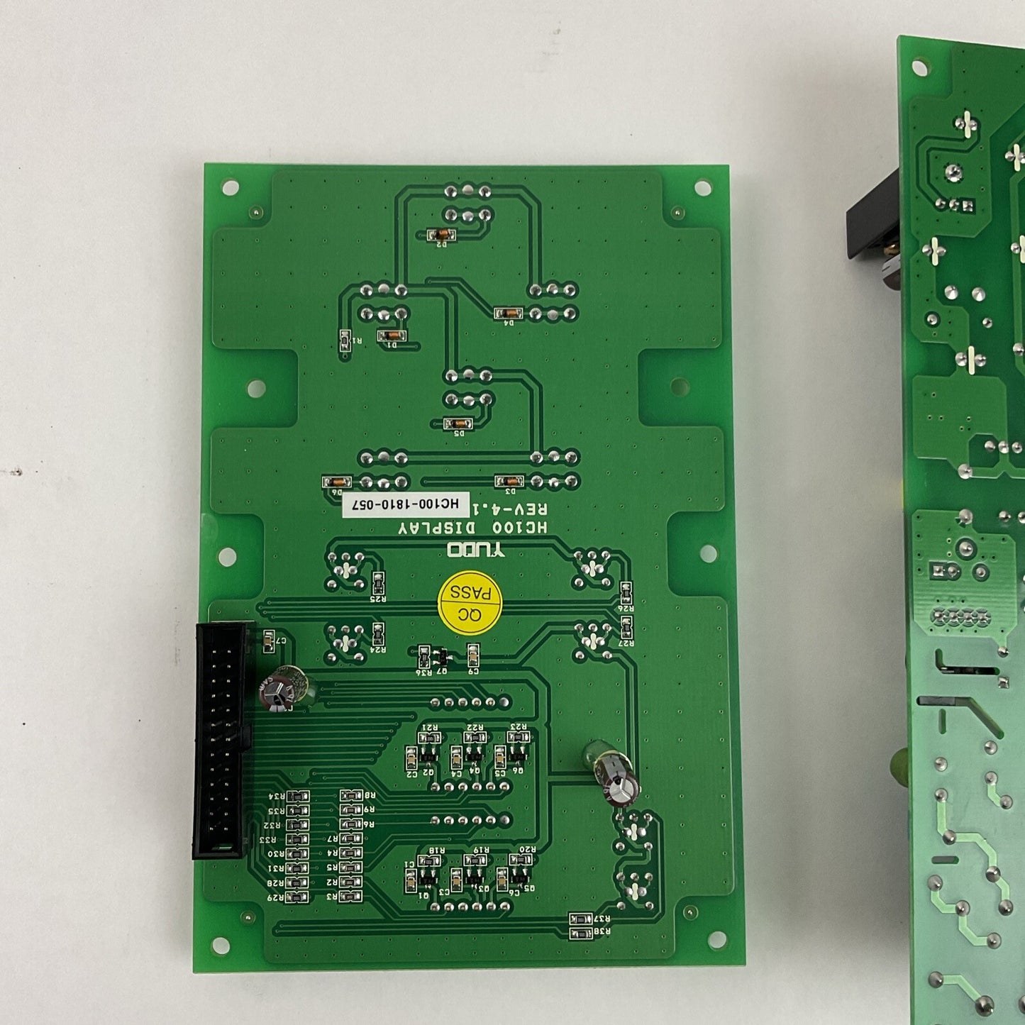 YUDO HC100-1810-057 DISPLAY REV-4.1 W/ HC-100 MAIN BOARD REV-2