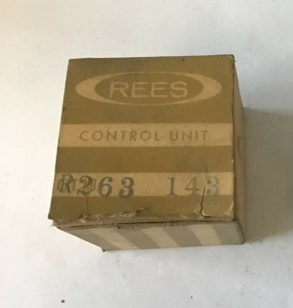 REES R263 143 KEYED OPERATOR SELECTOR SWITCH CONTROL UNIT