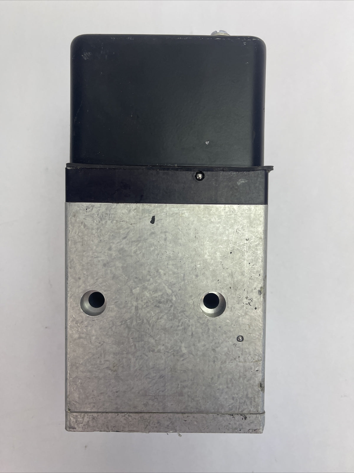 PARKER W21546183B PAR 15 SOLENOID TYPE NORMALLY CLOSED 120V 60HZ