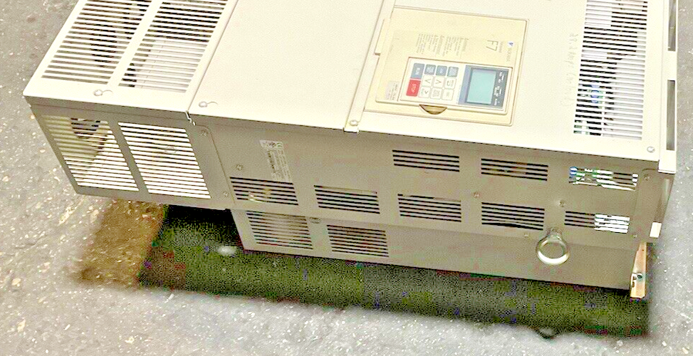 YASKAWA CIMR-F7U4037 AC DRIVE 480V 75A 40371E