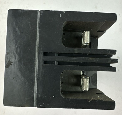 GE TEB122030 CIRCUIT BREAKER 250VDC 240VAC 30A 2POLE