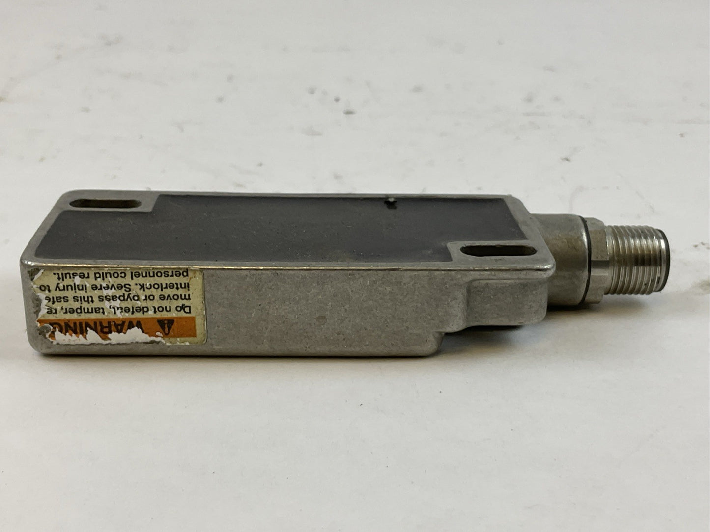 ALLEN BRADLEY GD2-FRS21DC SAFETY SWITCH 24VDC
