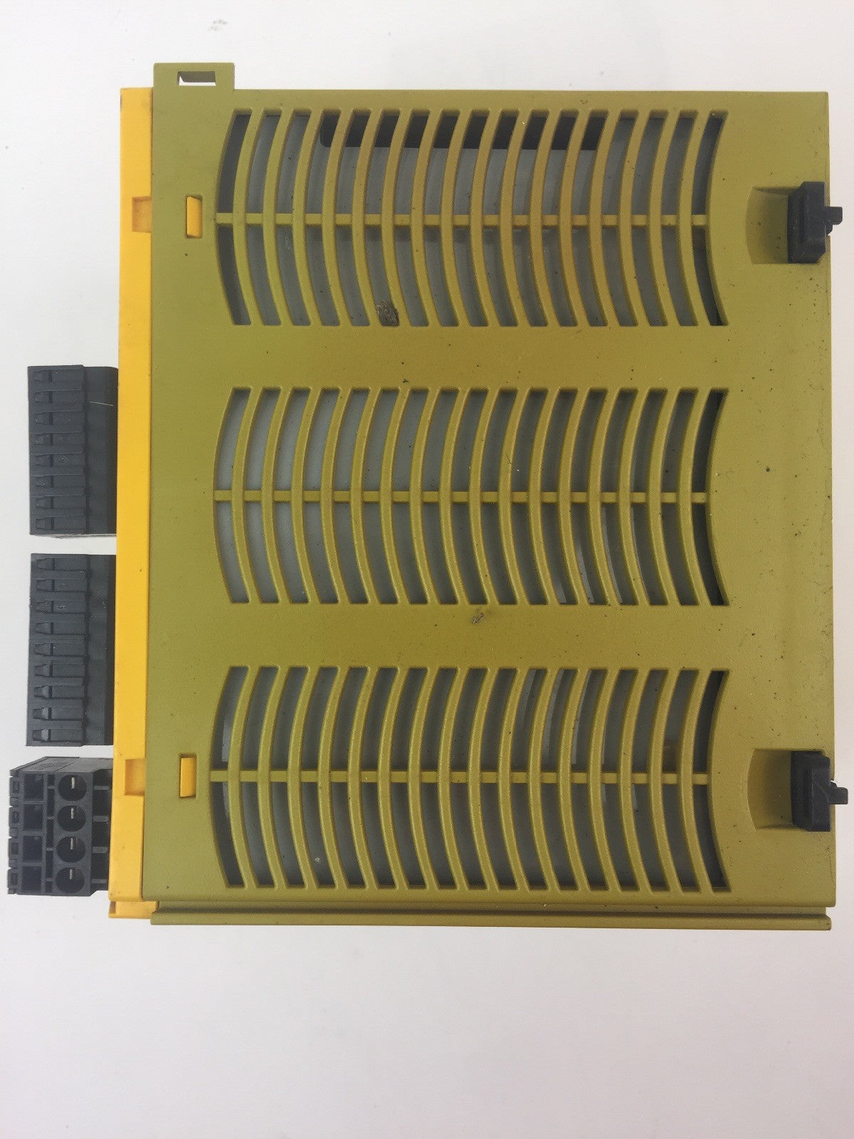 Pilz PNOZ M1P Safety Relay Base Unit 240VAC/6A 24VDC/6A