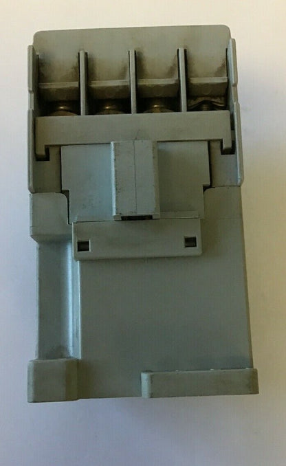 ALLEN BRADLEY 700-CF310* CONTROL RELAY 600VAC 25A