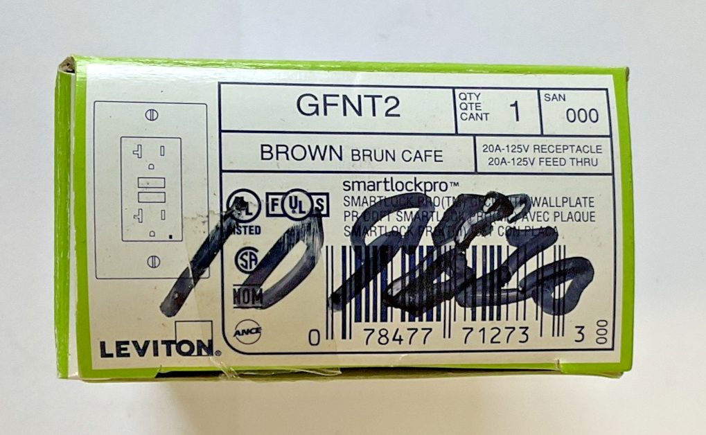 LEVITON GFNT2 GFCI OUTLET W/ WALLPLATE 20A 125V