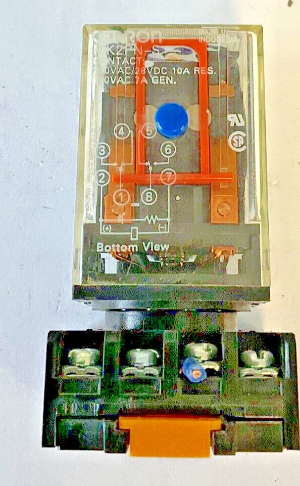OMRON MK2PN-S RELAY 10A   W/YOUNG NDS 8 BASE 300V 10A** LOTOF2**