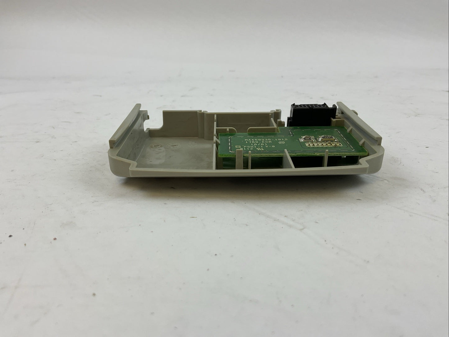 ALLEN BRADLEY 1769-ECR SER A DIR/VER 95320733/04 RIGHT END CAP / TERMINATOR