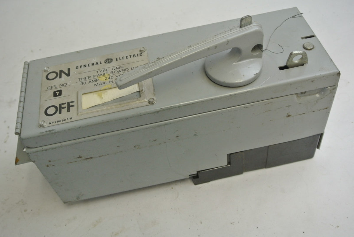 GE THFP321XL - FUSIBLE DISCONNECT / PANELBOARD SWITCH - 240VAC, 30A, 2-POLE