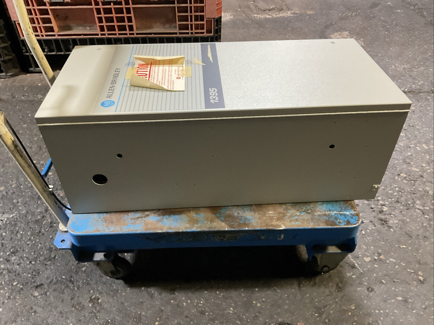 ALLEN BRADLEY 1395AR-1A-A260-FG1-CG1-LH-AH-SA-DA-G1A-NOB-AX DC DRIVE CONTROLLER