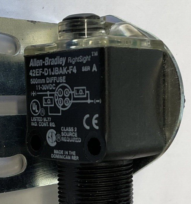 ALLEN BRADLEY 42EF-D1JBAK-F4 PHOTOSWITCH  DIFFUESE SENSOR 0.5MM 11-30VDC  SER.A
