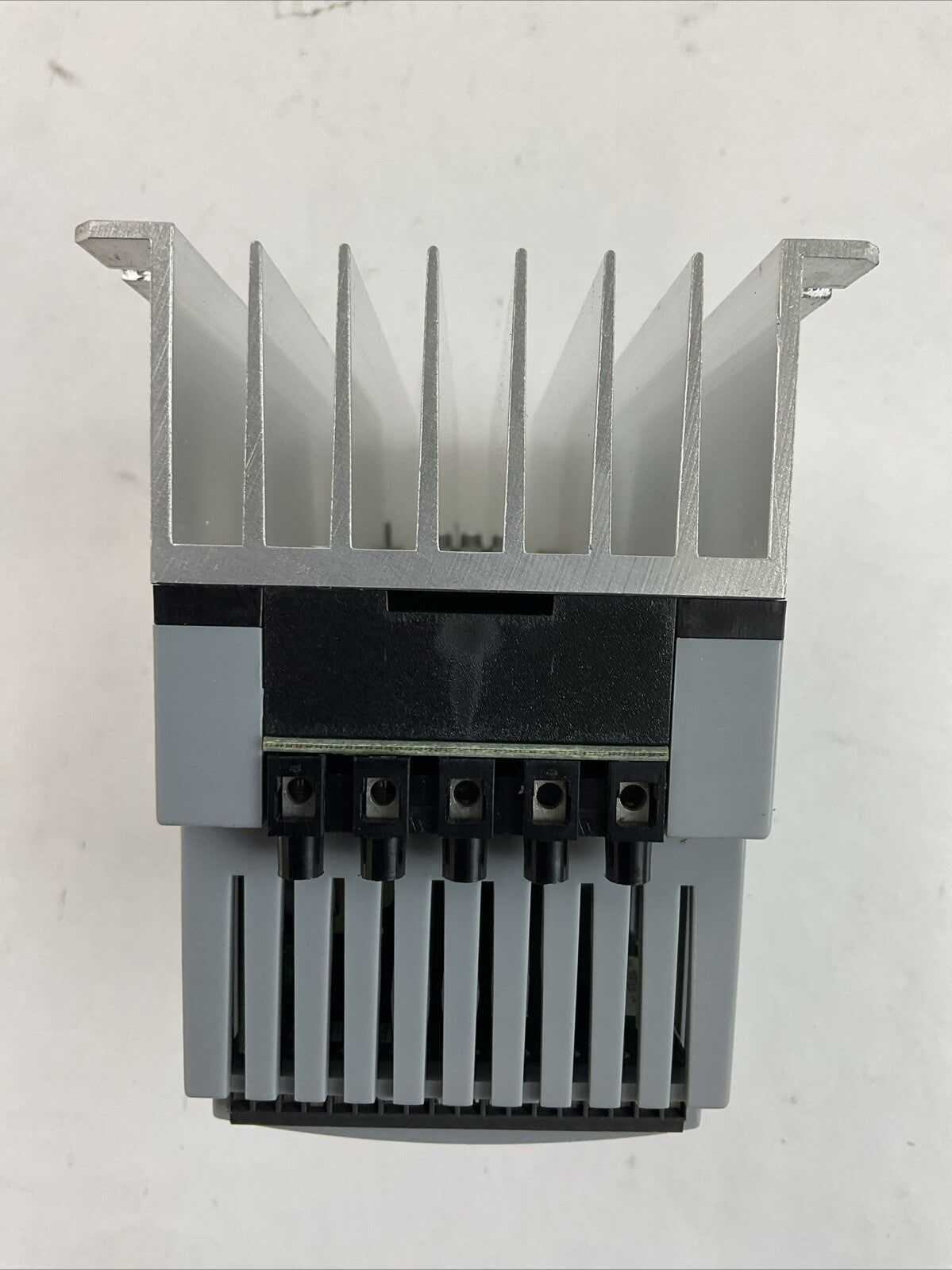 AC TECH TF210Y VARIABLE SPEED AC MOTOR DRIVE 1HP .75KW OUTPUT 230V 3PH 4.2AMP