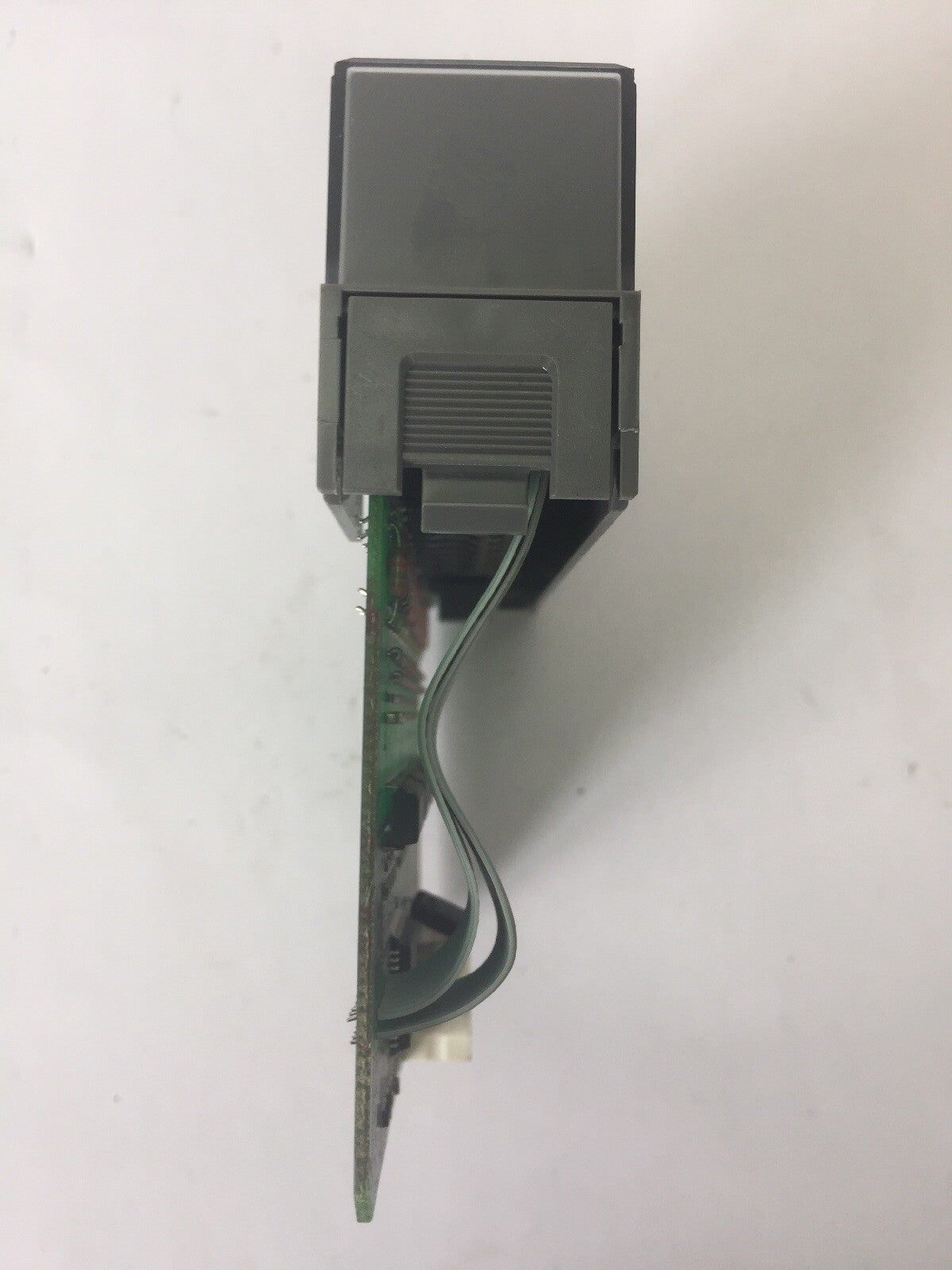 ALLEN BRADLEY 1746-IV16 INPUT MODULE SER C 10-30VDC