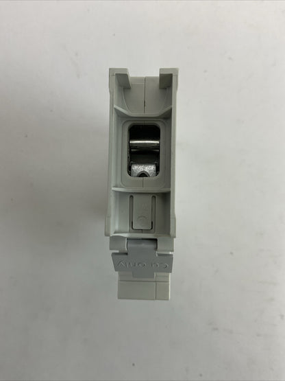 SIEMENS 5SJ4 118-7HG41 MINITURE CIRCUIT BREAKER 15AMP 240VAC 1POLE
