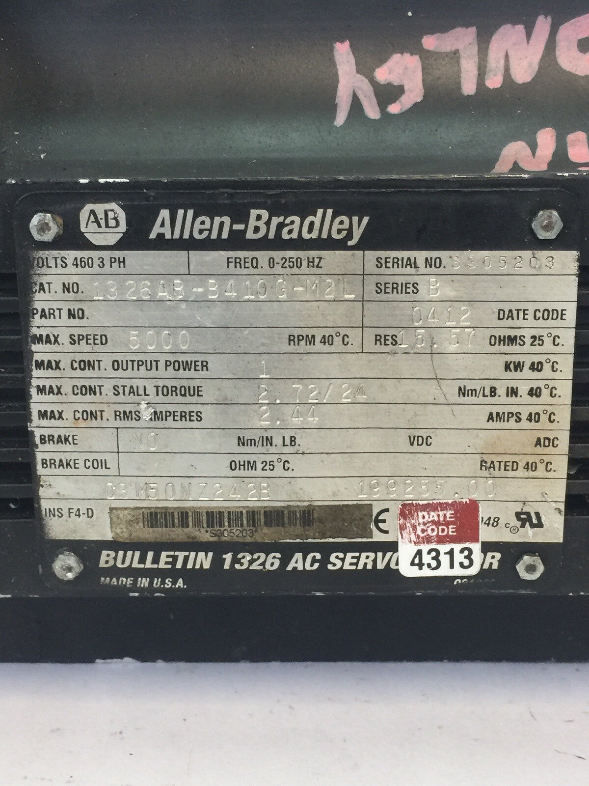 ALLEN BRADLEY 1326AB-B410G-M2L SERVO MOTOR 5000 RPM 2.44AMPS SERIES B 460V 3 PH