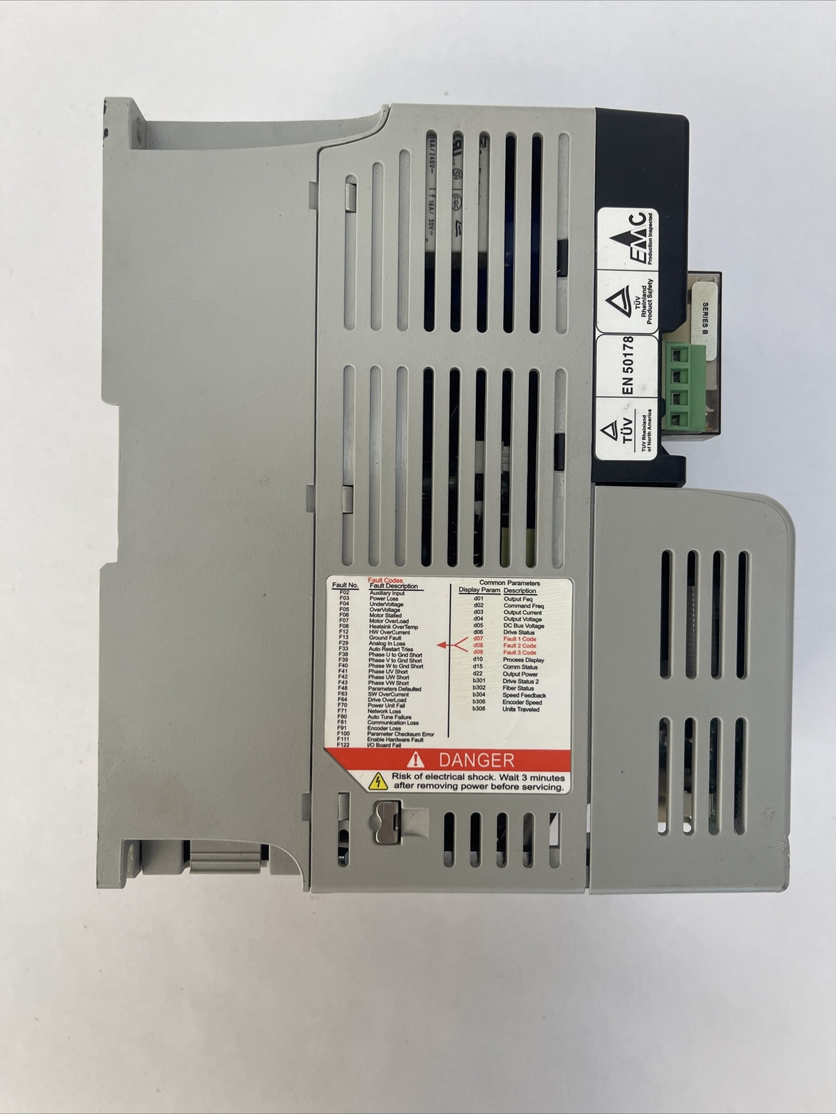 ALLEN BRADLEY 22D-D2P3N104 POWER FLEX 40P AC DRIVE OUTPUT 0-460VAC INPUT 380-480