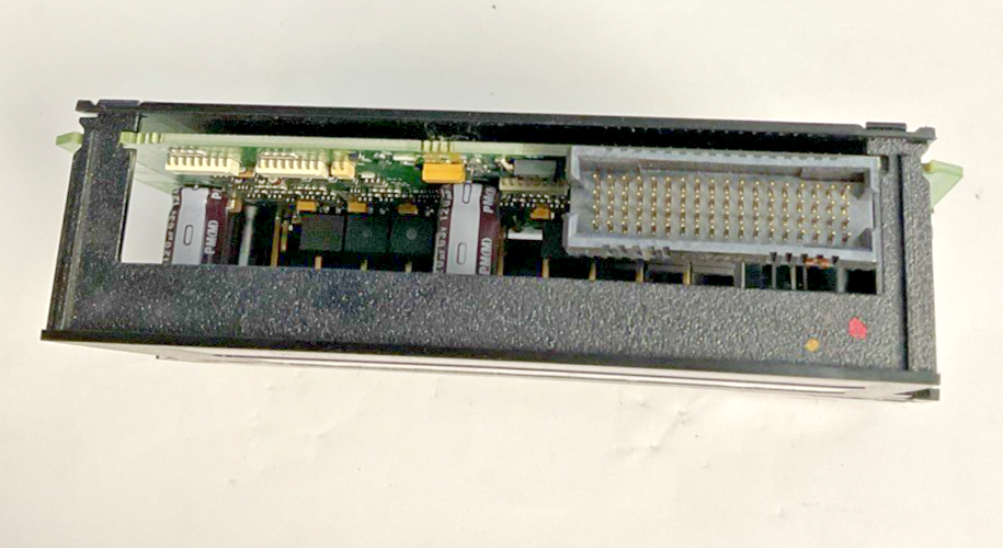 ALLEN BRADLEY 1756-OB16E 16 POINT D/O MODULE SER.A 24VDC
