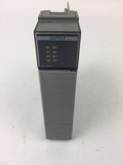 ALLEN BRADLEY 1746-0V8 OUTPUT MODULE SLC 500 SER A 10-50VDC 1.0AMP