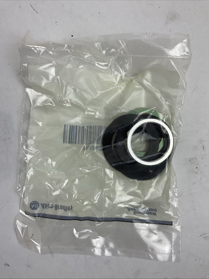 ALLEN BRADLEY 800T-PA16A SER T 120VAC ILLUMINATED TYPE W/GUARD AMBER PUSHBUTTON