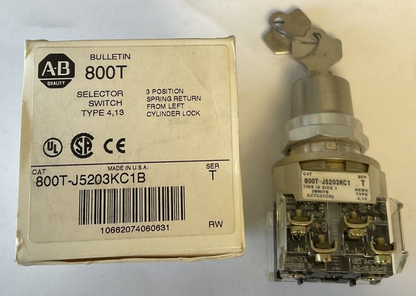 ALLEN BRADLEY 800T-J5203KC1B KEYED SELECTOR SWITCH 3POS. SRPING RETURN SER.T