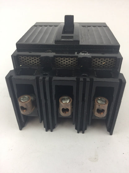 GE TE132030 CIRCUIT BREAKER 240 VAC 30 AMP 3 POLE