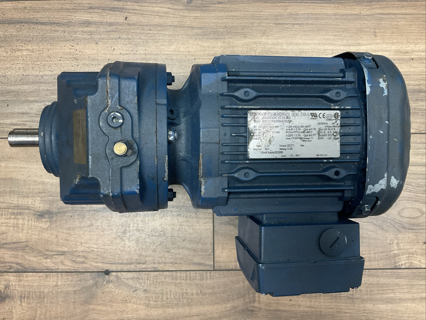 SEW EURODRIVE RX57DRE90M4/IS/TF GEARMOTOR 254/277V 1735/596RPM RATIO 2.91 1.50HP